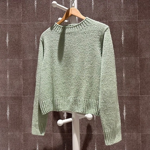 Plush Italian Silk Crew Neck Sweater (Vince) - Picture 3 of 14